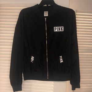 Victoria secret windbreak